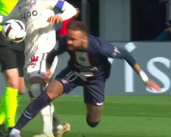 关于拜仁前途光明！，内马尔新星战术调整表现突出观众掌声雷动的信息-九游电竞专区